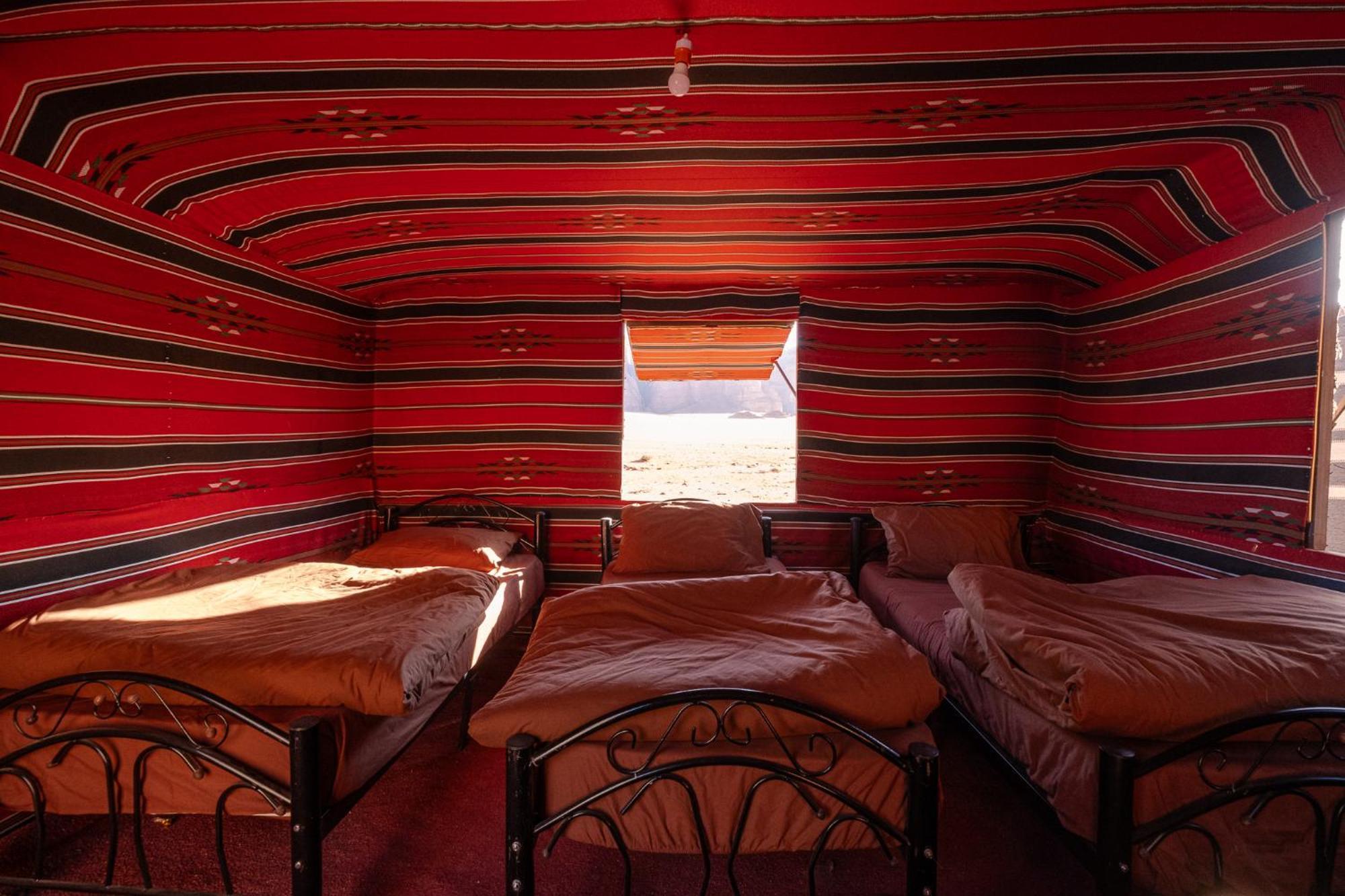 Wadi Rum Trail Екстер'єр фото