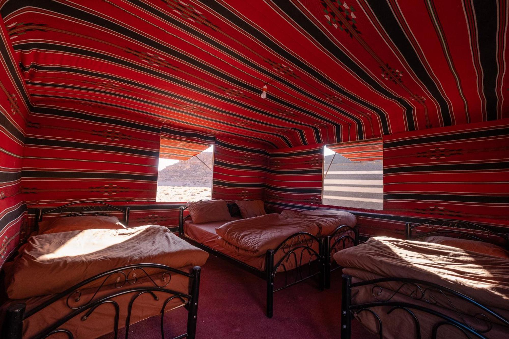 Wadi Rum Trail Екстер'єр фото