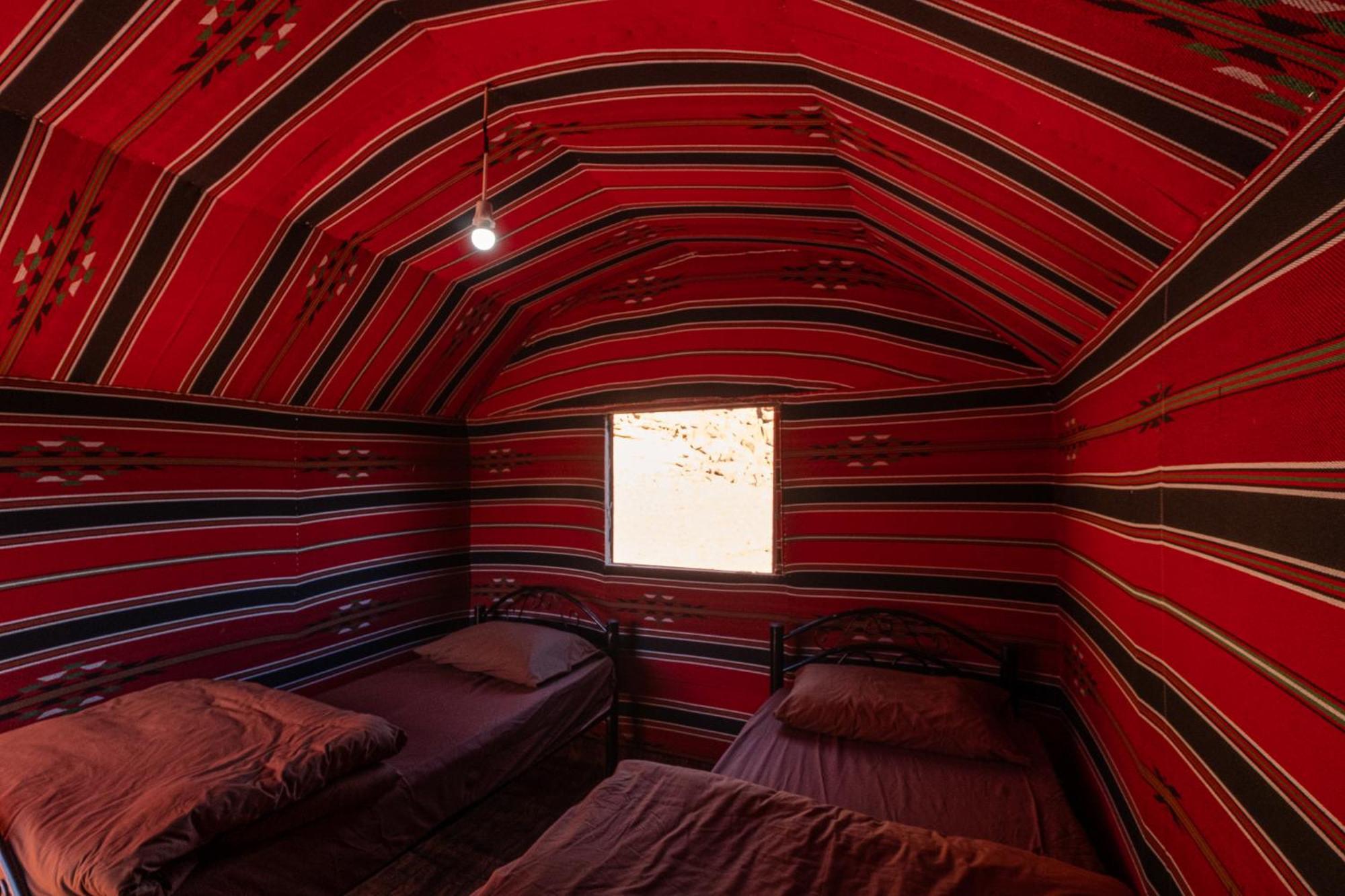 Wadi Rum Trail Екстер'єр фото